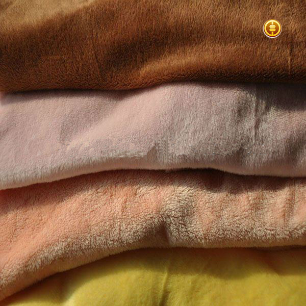 Disposable Polyester Fleece Blanket