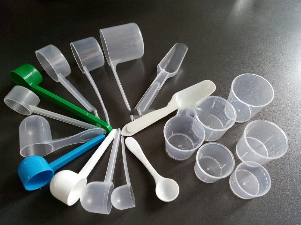 Plastic Medicine Measuring Cup