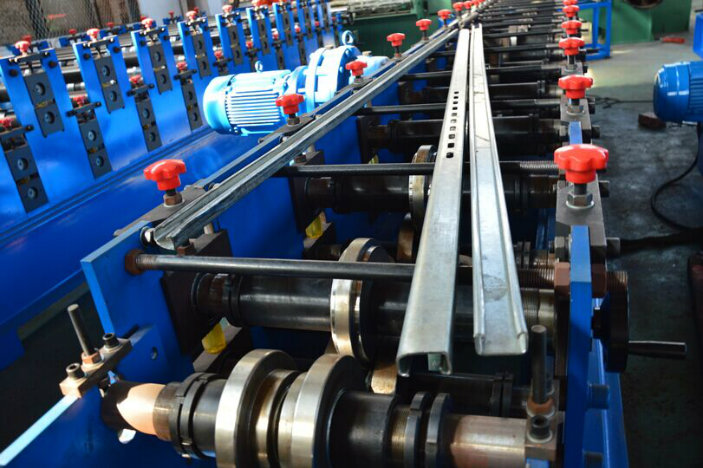 Manufacture Supply Solar Strut Panel Post Roll Forming Machine