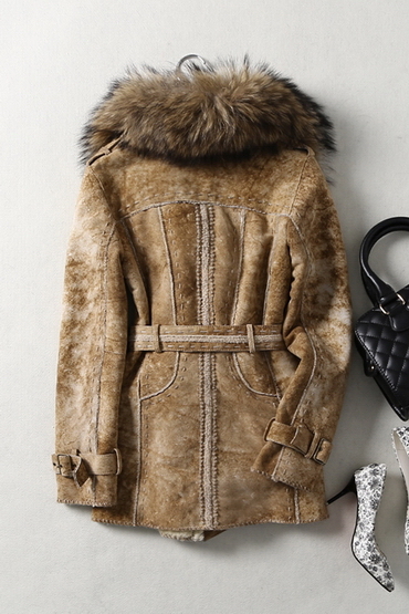 Genuine Lamb Leather and Fur Garments with Raccoon Fur
