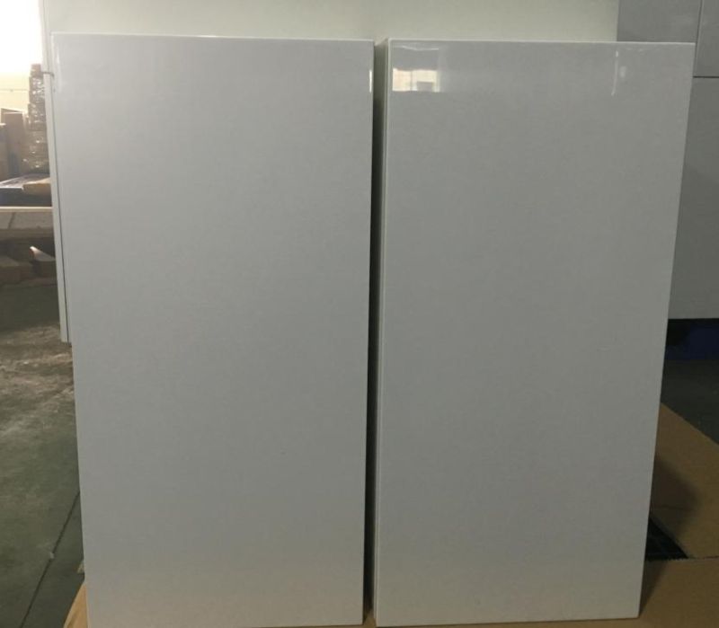 MDF Carcase with Glossy Lacqure Doors and Countertop (customized)