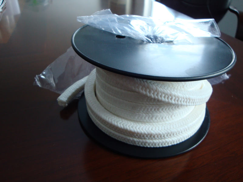 PTFE/ Teflon with Oil Lubricated Braided Packing,