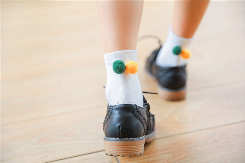 Play with Balls ----Little Girl Lovely Cozy Ball Cotton Socks Fashion and Beatiful Socks