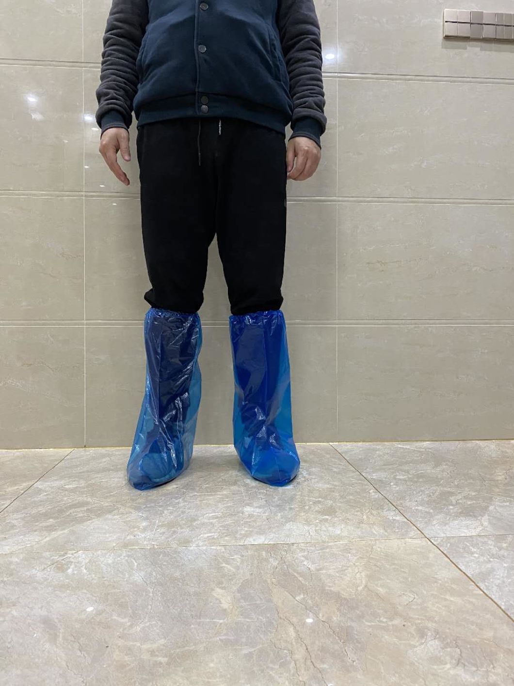 Cubrezapatos Protectores Cubrezapatos de plástico impermeables / Cubrezapatos desechables 1 Comprador
