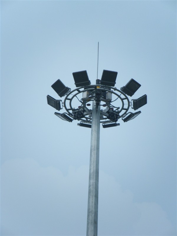 20m-30m High Mast Lighting Pole