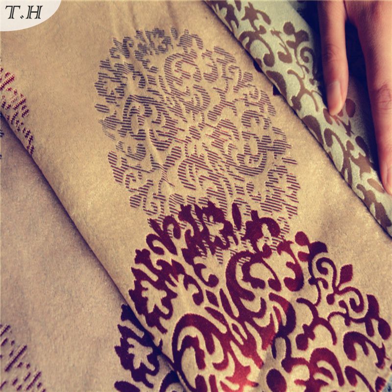 2016 100% Polyester Knitted Fabric Used for Curtains Specially with Elegant Pattern (FBC30003)