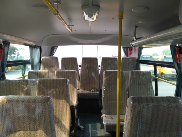 China Right Hand Drive 25 Seats Passenger Bus