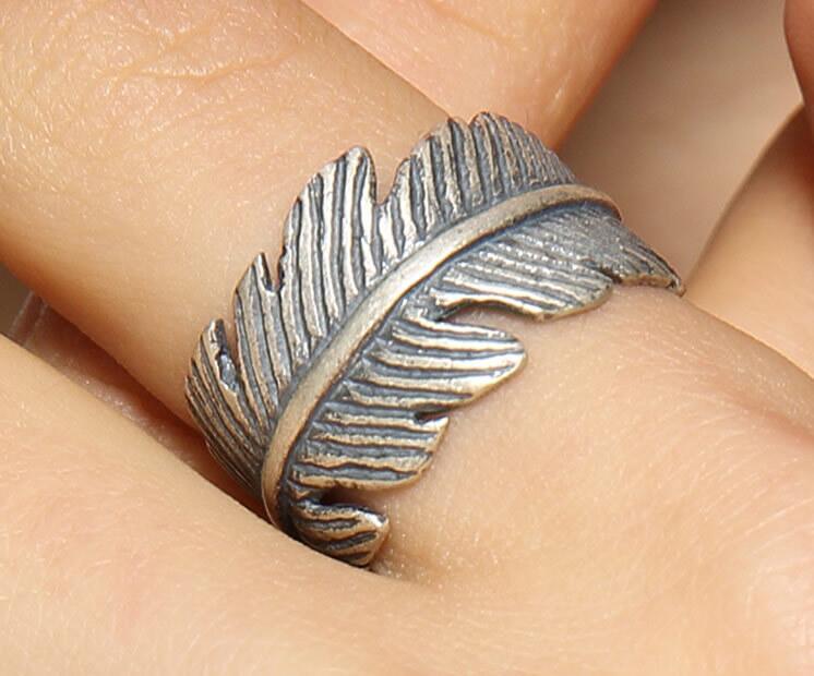 Fashion Silver Jewellery Male Ring Sharp Leaf Modelling Retro Silver Color Half Open