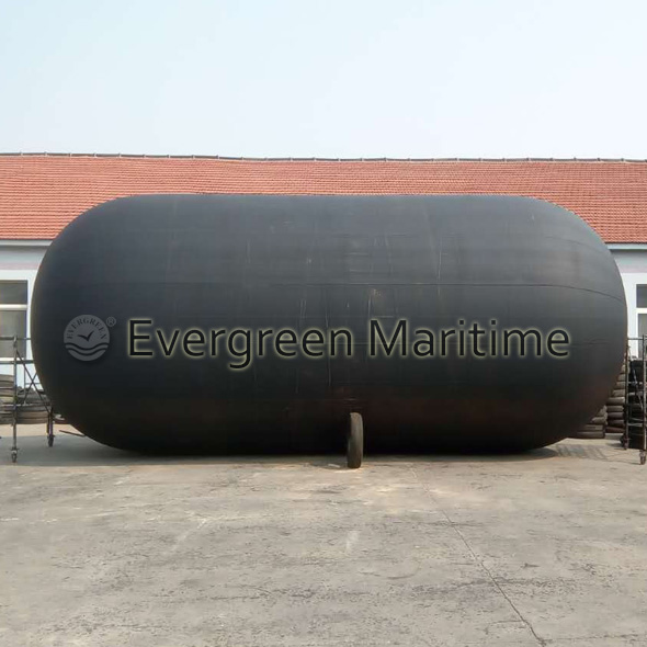 World Largest 4.5 M Diameter Yokohama Pneumatic Rubber Fender, Marine Floating Inflatable Type for Barges Sts Transfers and Pier, Port Docks