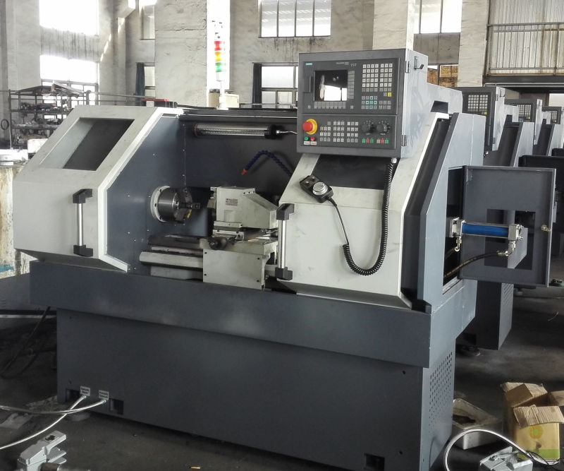 Universal Type CNC Lathe Machine and Turning Machine