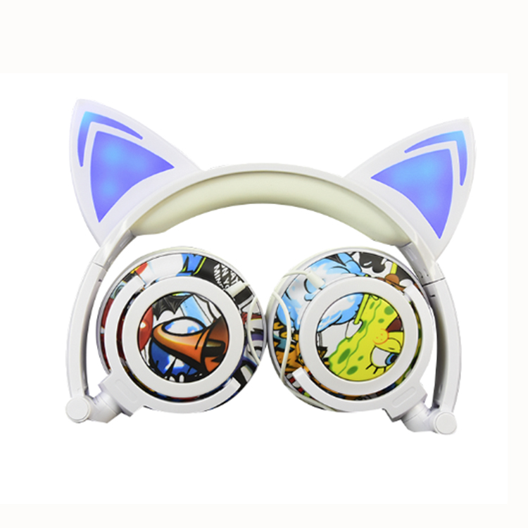 BSCI Factory Cat Ear Headphone in Stocks