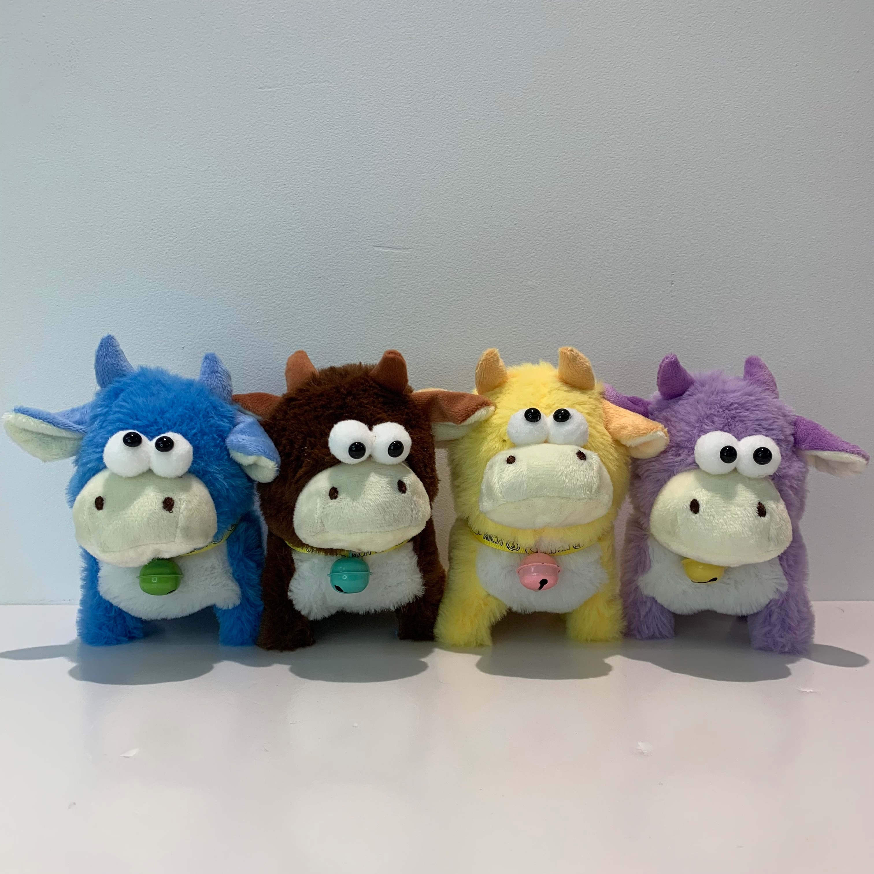 Big eyes funny cow toy Big eyes funny cow toy