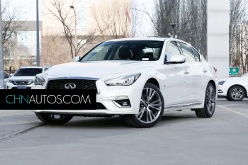 Infiniti Q50L 2022 Modèle 2.0T Version d'entrée