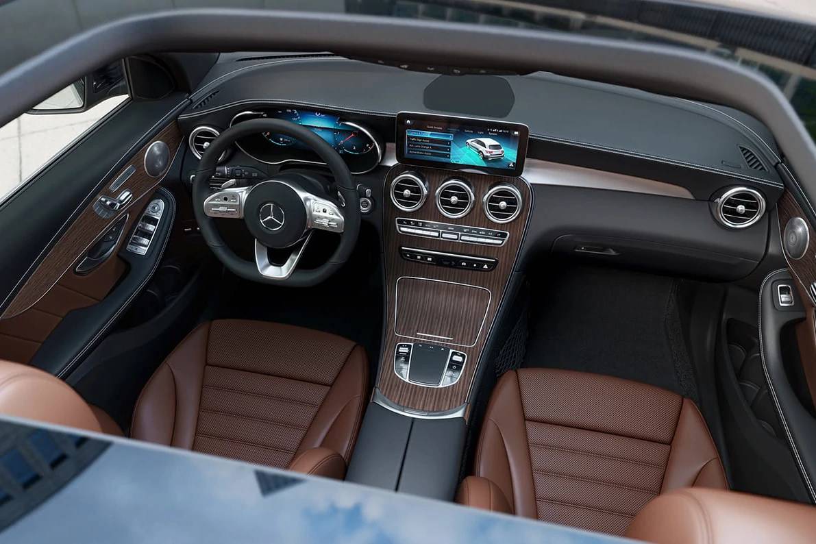 2021 Mercedes-Benz GLC-Class Panoramic Moonroof | Gambar pabrikan