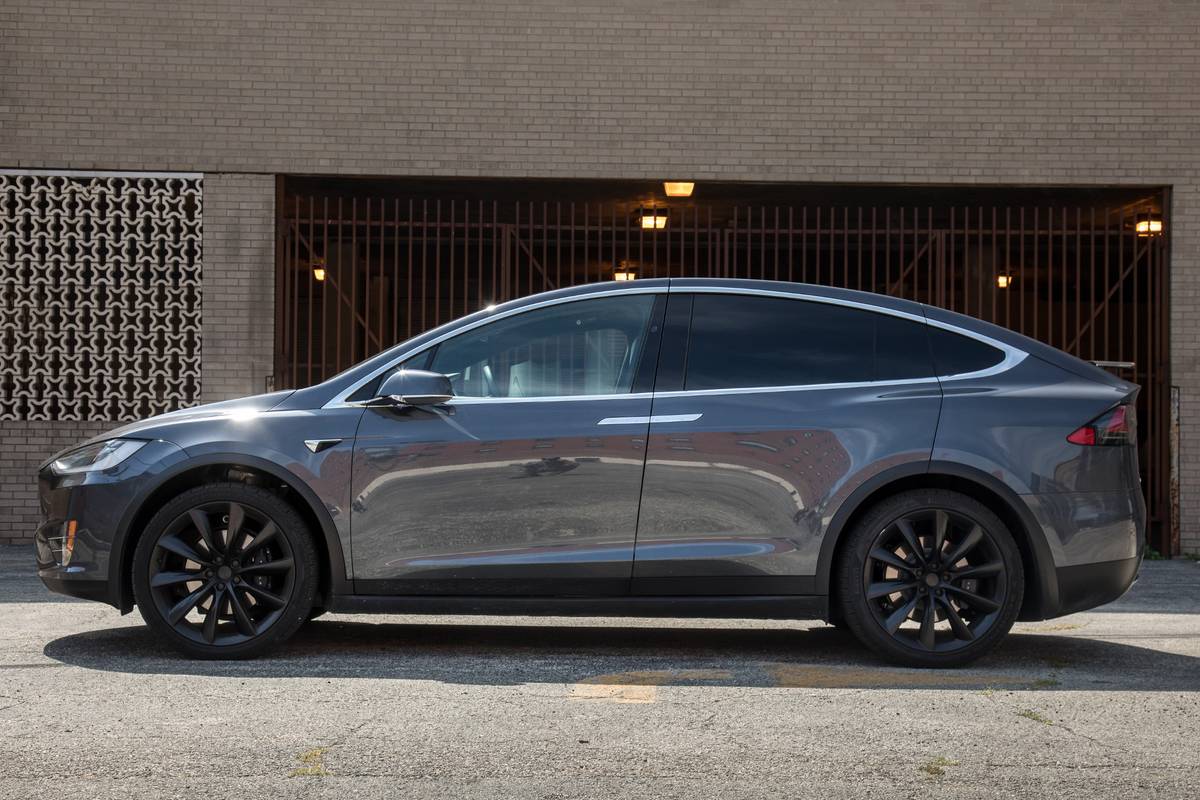 La semaine à Tesla News: Modèles de modèle S et Model X, Tesla-Rival Rivian Reduit, GM investit dans l'électricité et plus