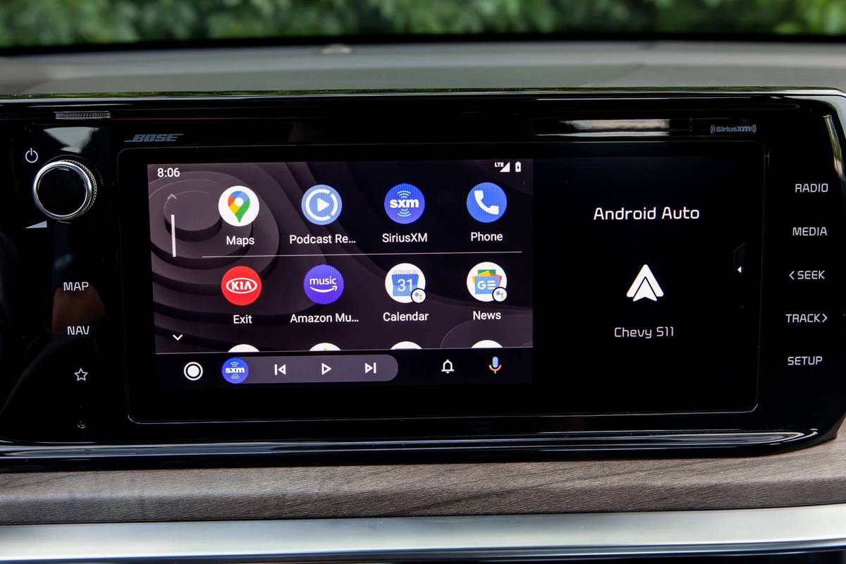 kia-k5-ex-2021-android-auto--center-stack-display--detail--front-row--interior-29.jpg