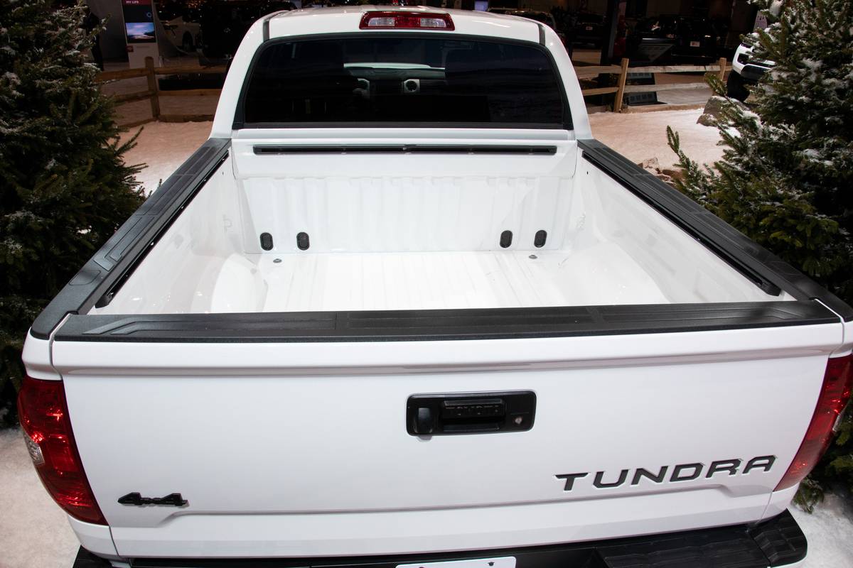 05-Toyota-Tundra-2020-cl.jpg