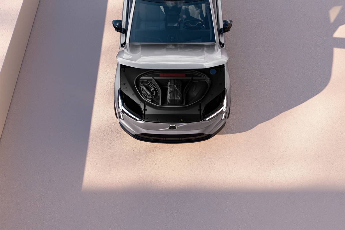 2024 Volvo EX90 | Gambar pabrikan