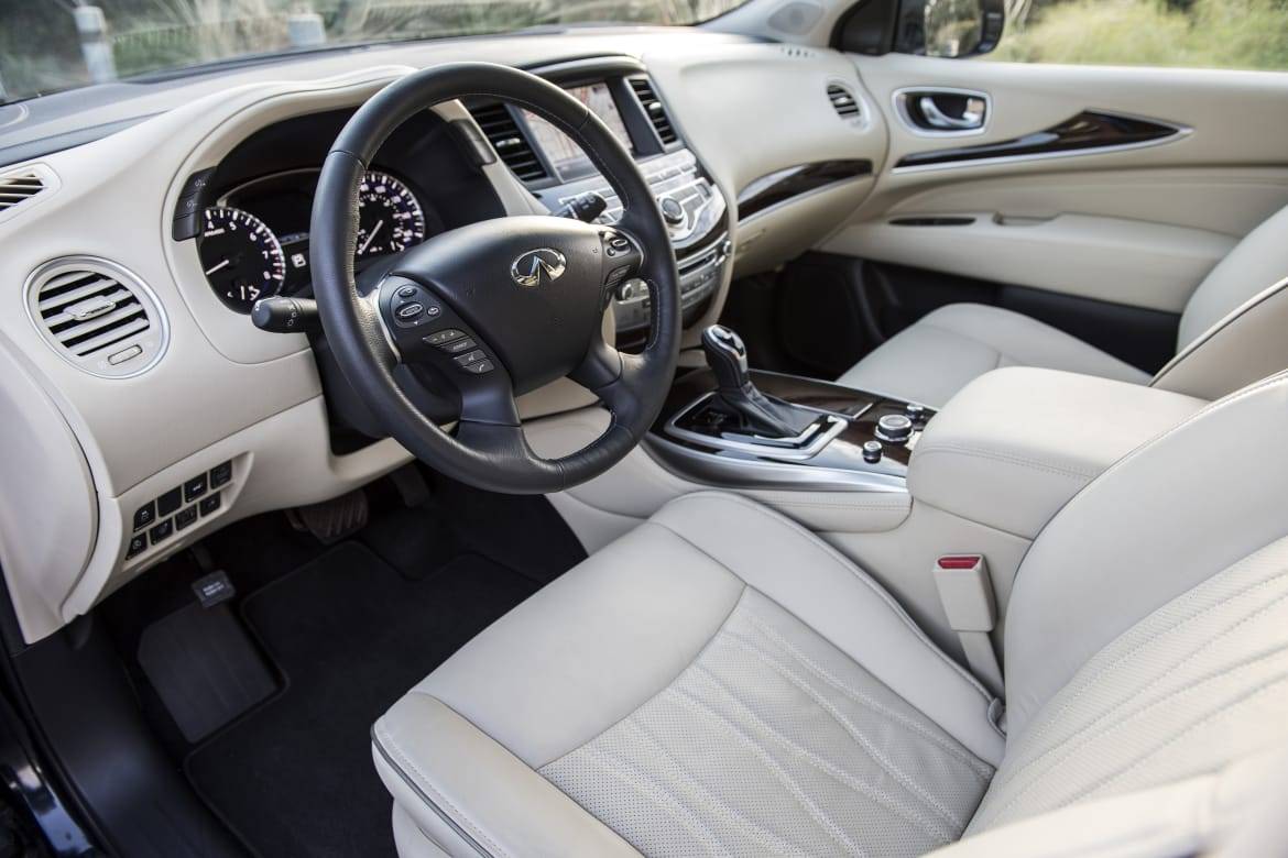 16_infiniti_qx60_pricing_interior.jpg