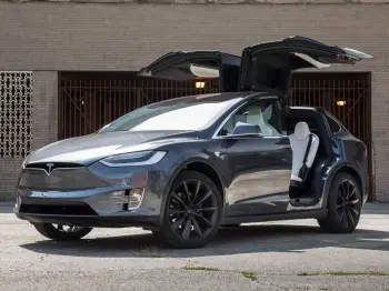 La semaine à Tesla News: Model S et Model X Range Boost, Tesla CyberTruck Competitor à venir et plus