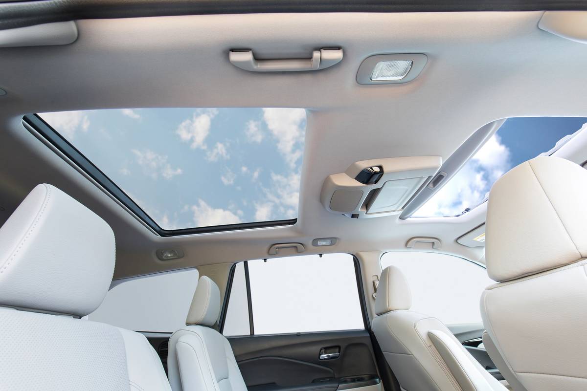 2021 Honda Pilot Panoramic Moonroof | Gambar pabrikan