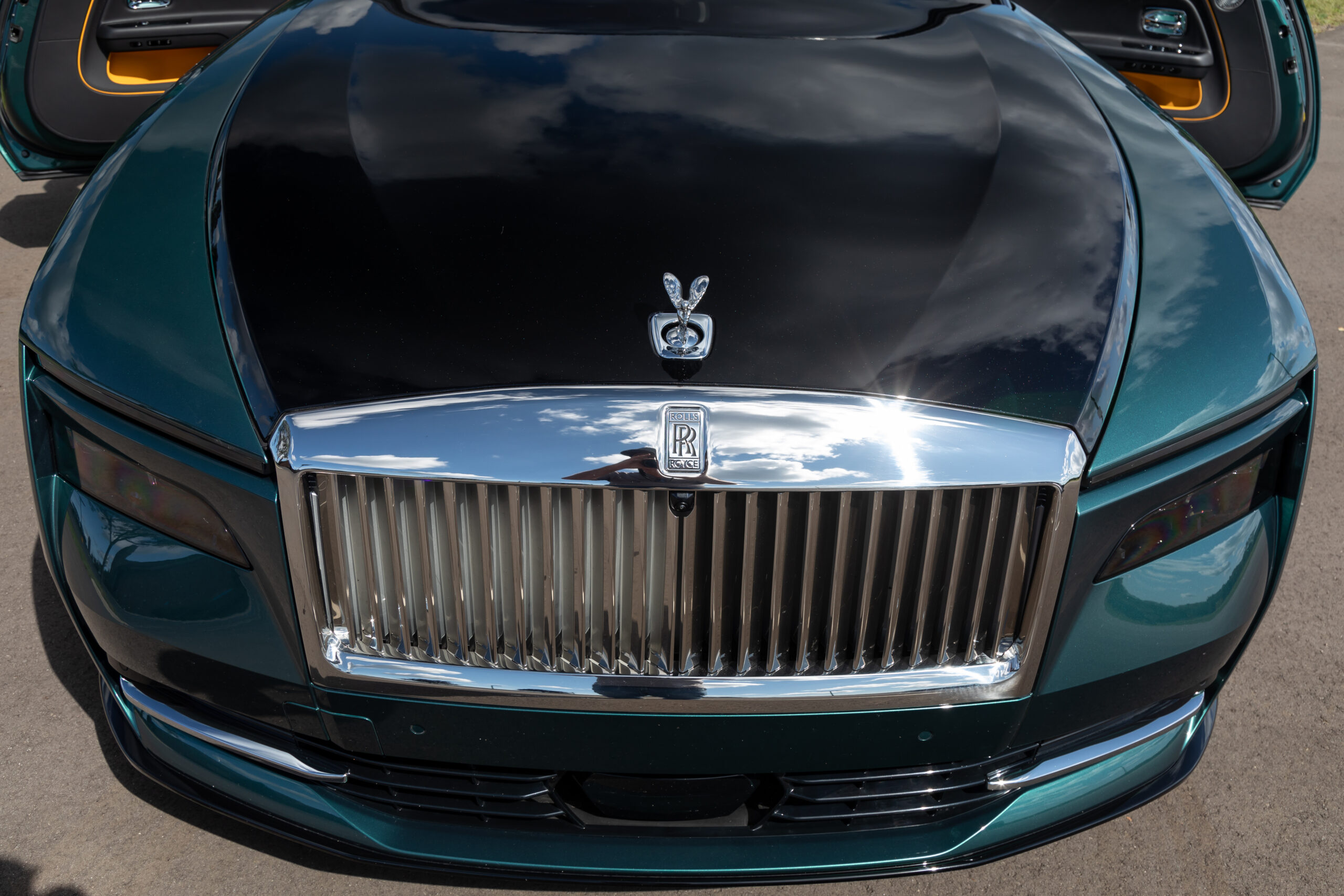 2024 Rolls-Royce Spectre | Foto oleh Christian Lantry