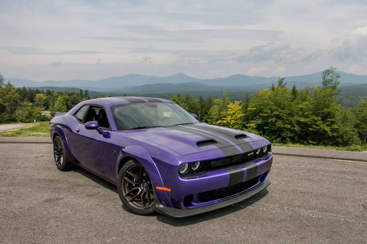 01-dodge-challenger-srt-hellcat-redeye-2019-angle--exterior--fro