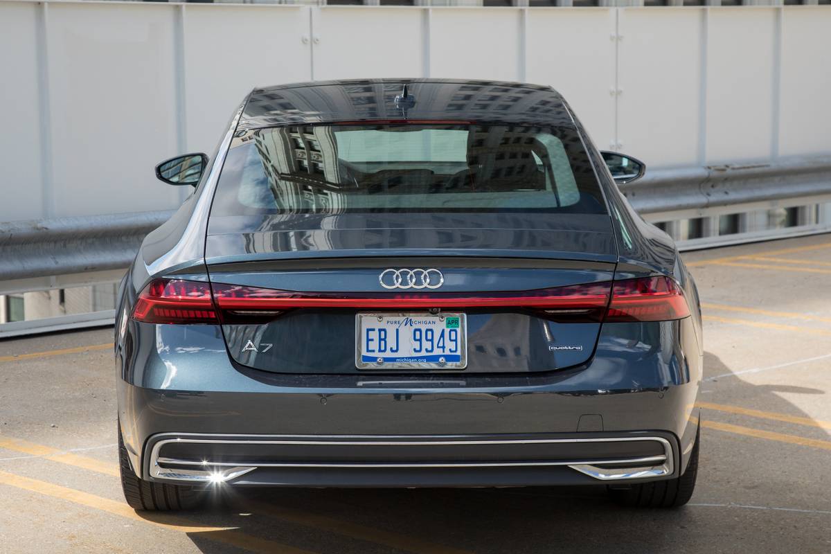 08-AUDI-A7-2019-BRACK-Exteriör-REAR-URBAN.JPG