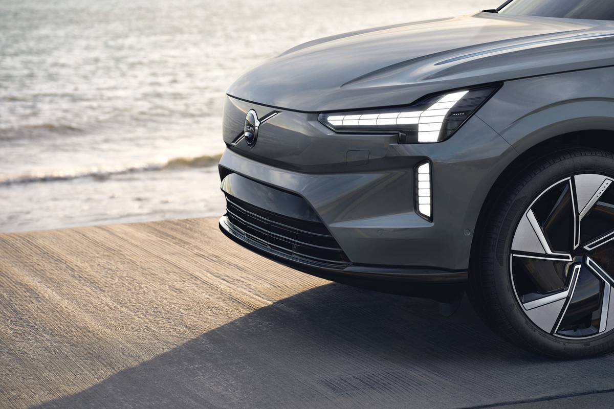 2024 Volvo EX90 | Gambar pabrikan