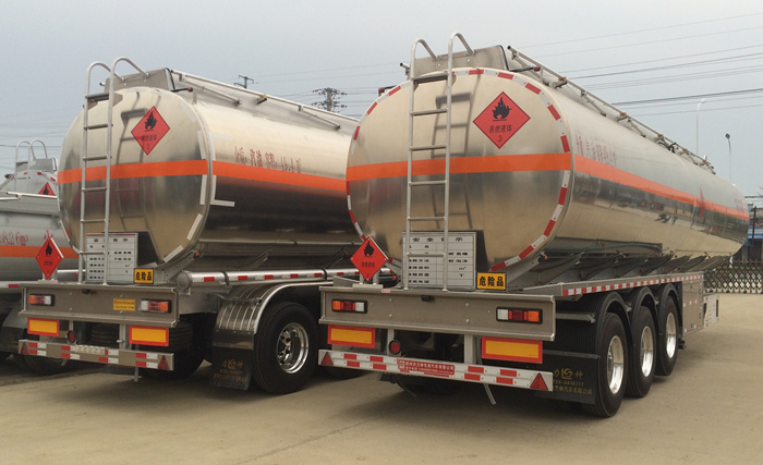 Aluminum tank trariler