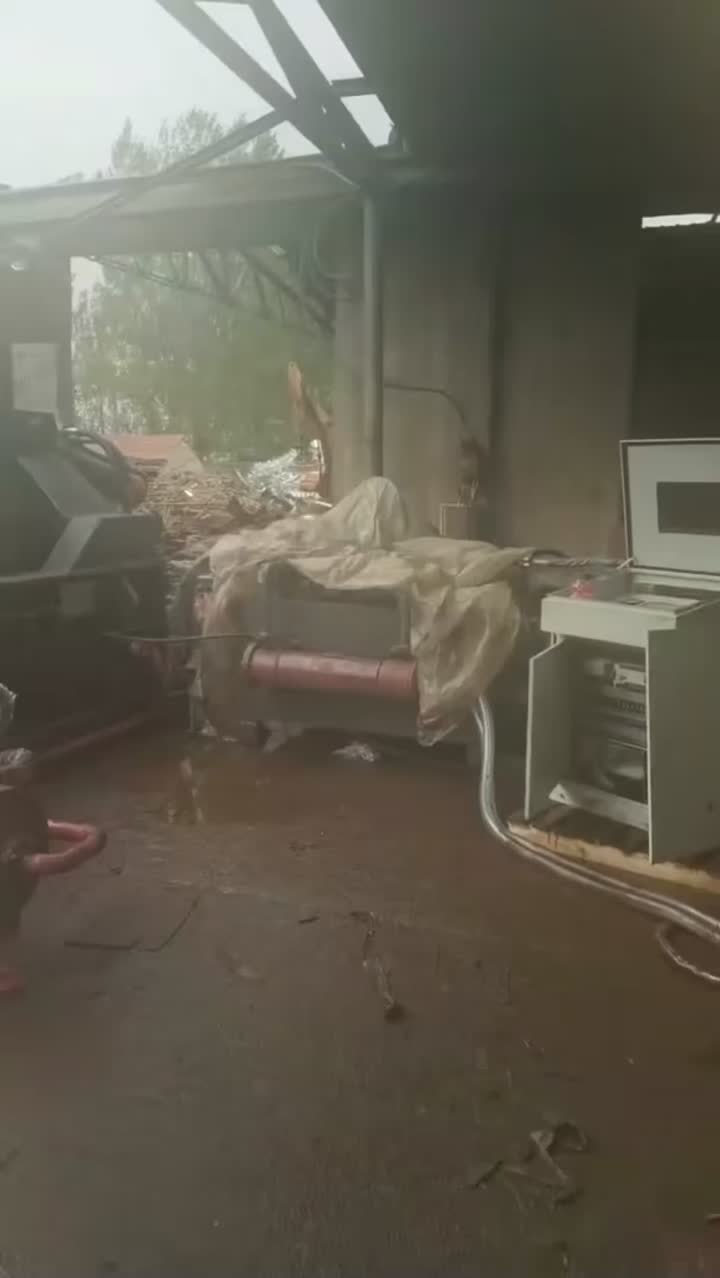 280t油圧式メタルベーラー02