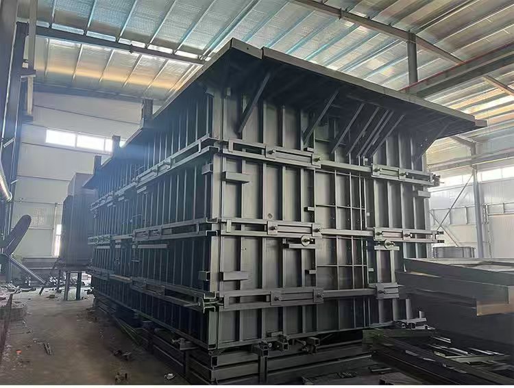 Concrete House Mold