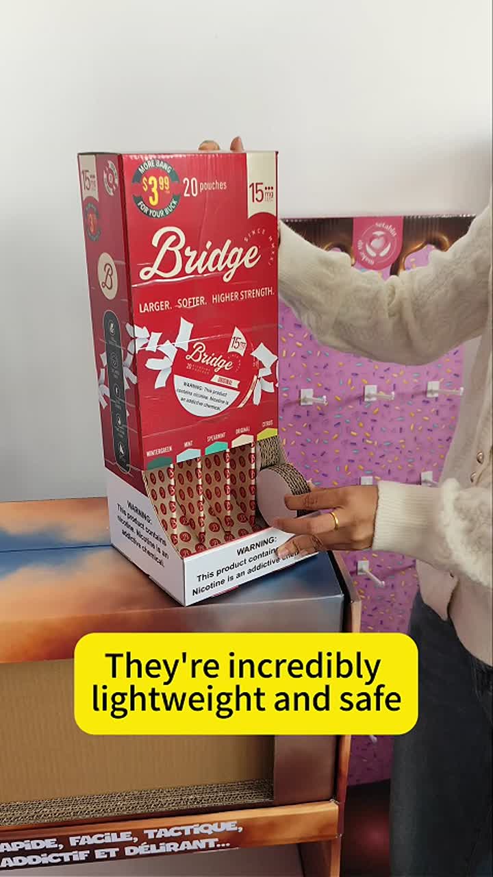 क्रिसमस माहौल प्रदर्शन स्टैंड