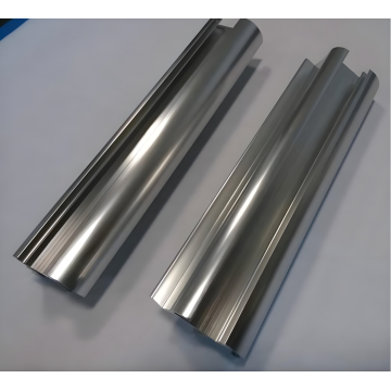 Comparison of Chemical and Electrochemical Polishing with Mechanical Polishing for Aluminium Profiles