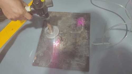 A Chuke Intelligent dá as boas-vindas aos resultados dos testes de limpeza do virabrequim do cliente de longo prazo, levando à compra em massa de equipamentos de limpeza a laser!