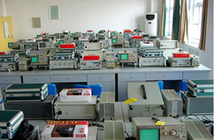 DOWELL  INDUSTRY GROUP LIMITED