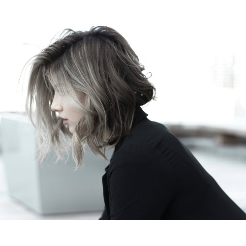 Простой уход: даже расческа поможет создать красивые слои.