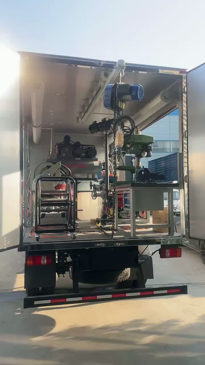 Howo Workshop Truck (3)