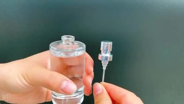 Aluminum body perfume sprayer