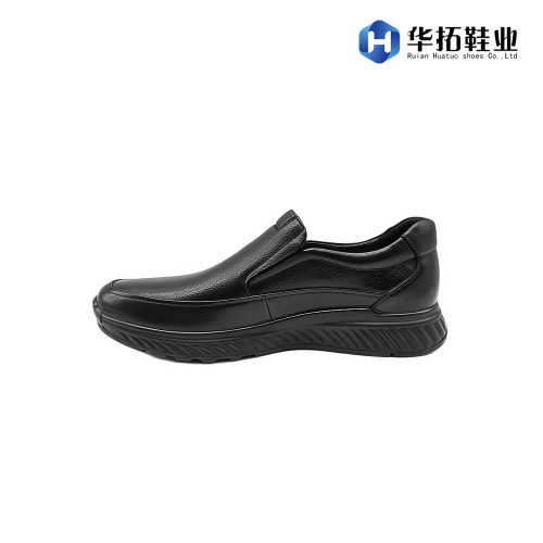 تطلق شركة Ruian Huatuo Shoes أحذية عمل كاجوال سهلة الارتداء مصنوعة من جلد البقر الناعم مناسبة للتنقلات اليومية للرجال