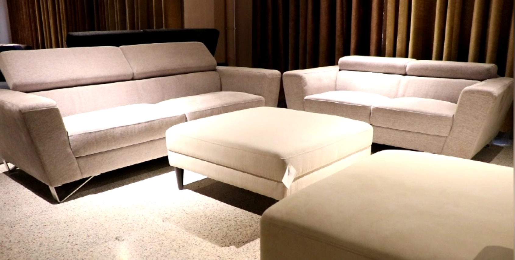 Contemporary Sectional Sofas