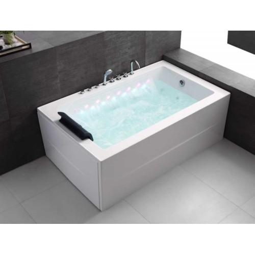 Skirted Soaking Tub