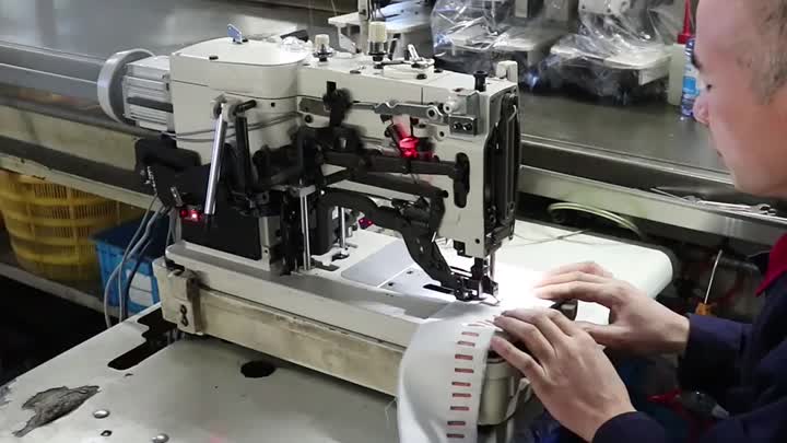 Buttonhole Machine