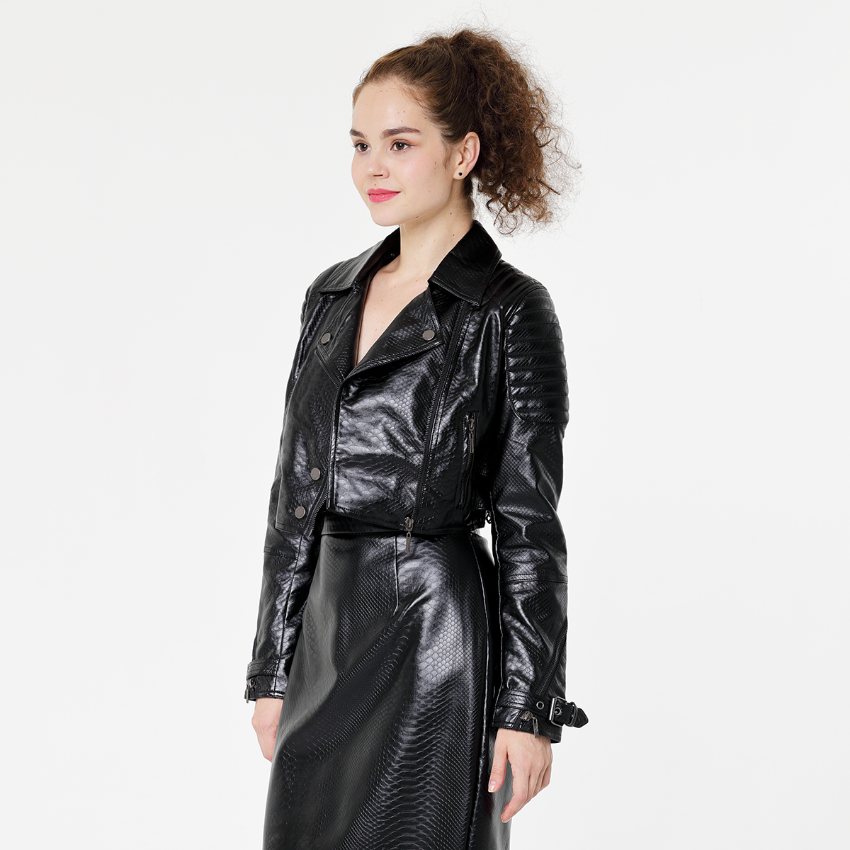 Factory Wholesale Vegan Leather and Shearing Coat Factory Wholesale Vegan Leather and Shearing Coat