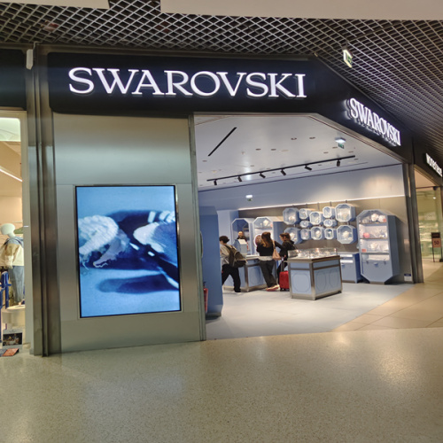 Cooperation between KPO Sanitary Ware Group and Swarovski