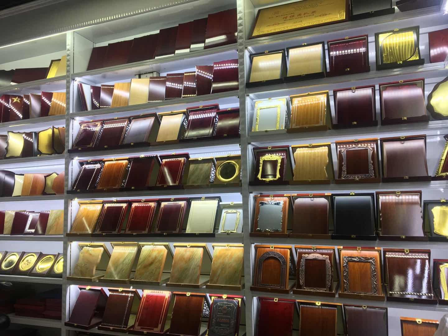 Yiwu Hongsen Inport and Export Co.Ltd.