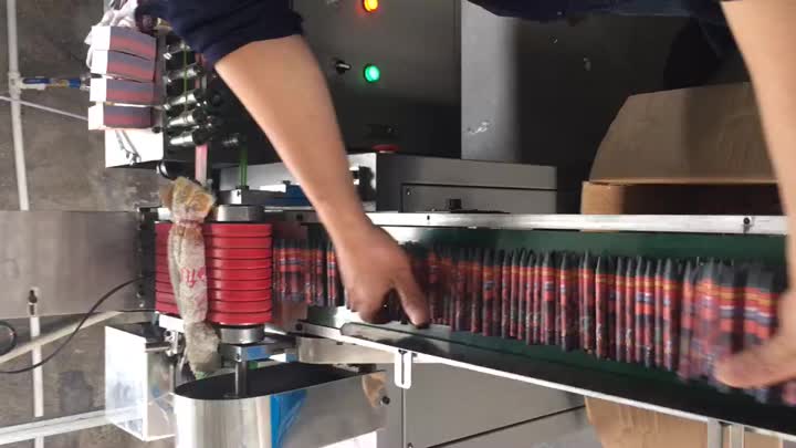 Máquina de etiquetado de crayón de cera