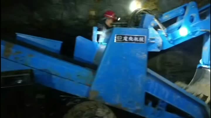 D128EF820AF0B4F750B4AA4015C60454