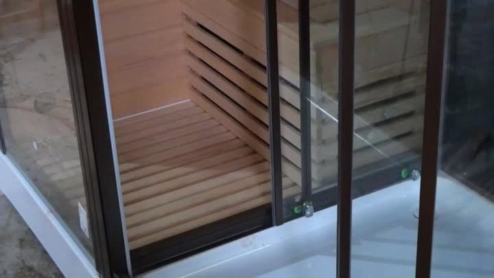 Salle de sauna à vapeur de douche