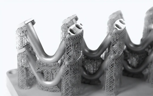 Verschiedene Prozesse in der Metallumformung